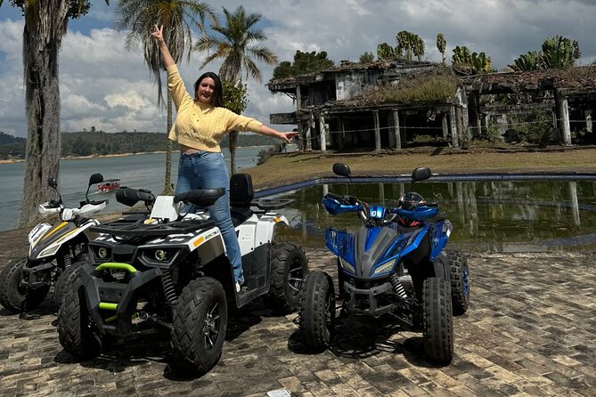 Peñol Stone and Pablo Escobar Hacienda Boat Tour - Meeting Point and Start Time