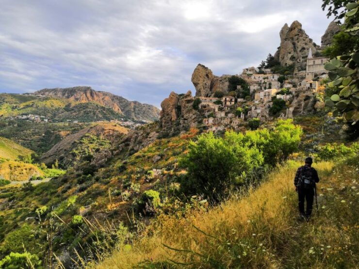 Pentedattilo: Ghost Town Private Walking Tour - Experience Highlights