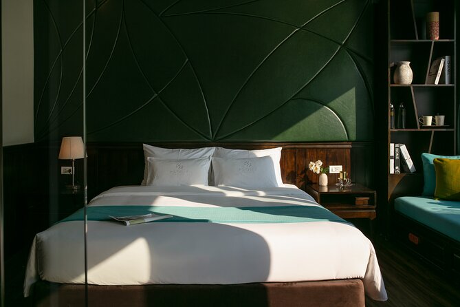 Peony Cruise 5* Lan Hạ Bay 2 Days 1 Night With 2 Ways Transfer - Pricing and Availability