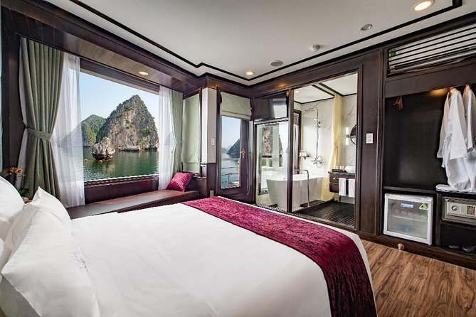 Peony Cruise Halong Bay 2 Days 1 Night - Dining Experience