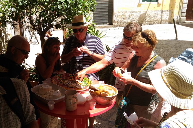 People of Bari Unusual Guided Tour - Common Questions