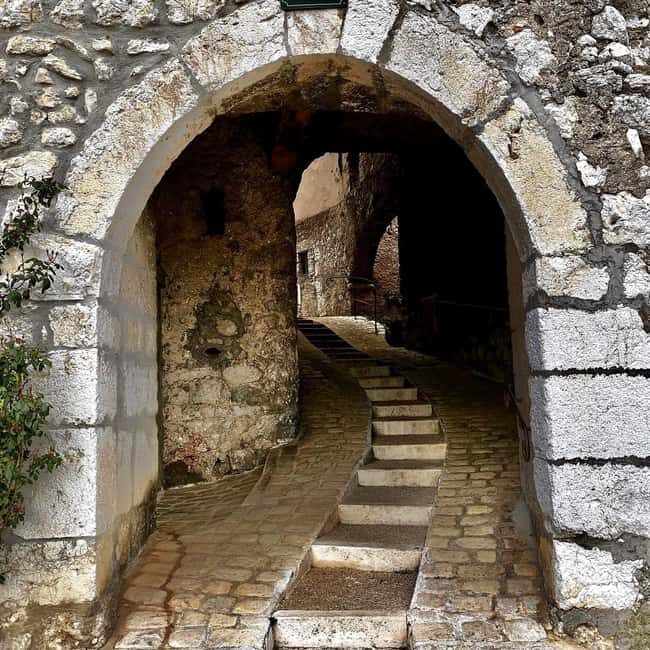 Perched medieval villages around Nice. - Authentic Experiences That Stand Out