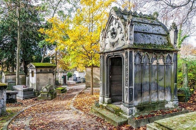 Pere Lachaise Cemetery Guided Walking Tour - Semi-Private 8ppl Max - Meeting and Pickup