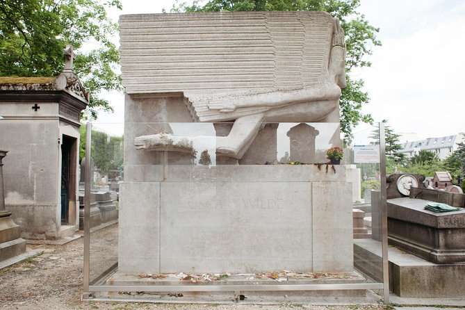 Pere Lachaise Cemetery Guided Walking Tour - Semi-Private 8ppl Max - The Sum Up