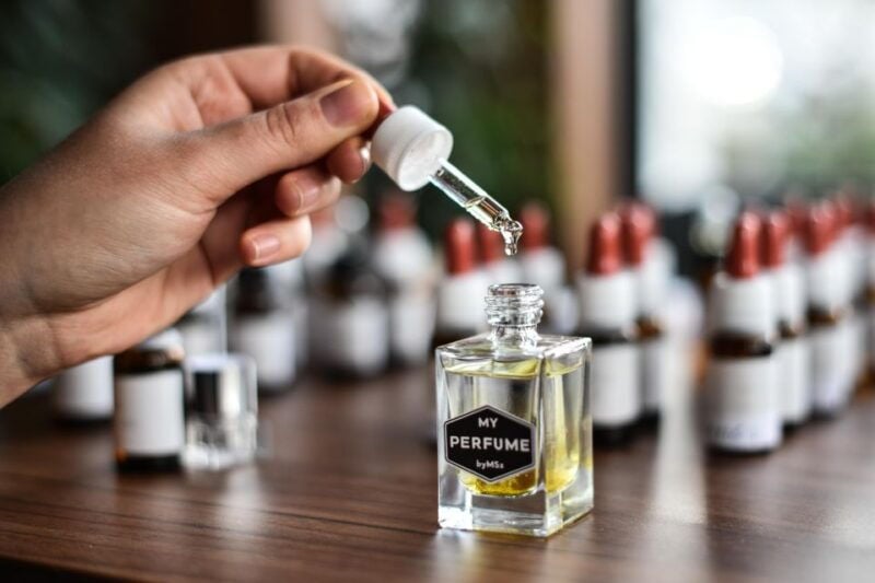 Perfume Creating Workshop in the city center - Introduction