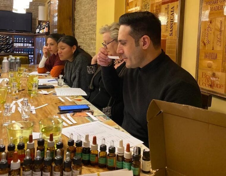 Perfume Creating Workshop in the city center - Who Will Love This Experience?