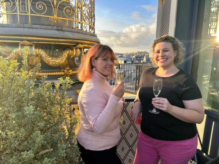 Perfume Workshop and Sparkling Wine With Eiffel Tower View - Highlights