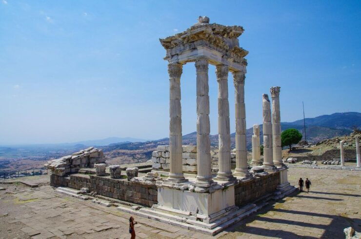 Pergamon Historical Tour in Izmir - Tour Details