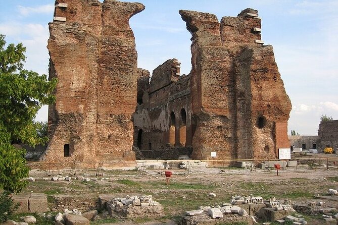 Pergamon Historical Tour in Izmir - Strolling Through the Ancient Agora and Marketplaces