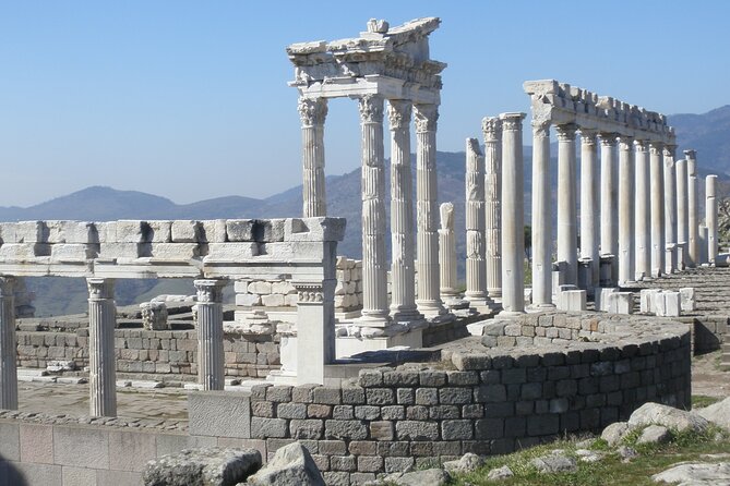 Pergamon Tour - Free Time for Shopping and Photography