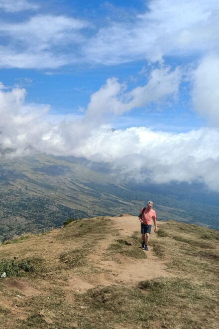 Pergasingan Hill Trek: Unveiling the Beauty of Sembalun - Group Size and Guide