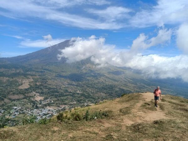 Pergasingan Hill Trek: Unveiling the Beauty of Sembalun - Transportation Options