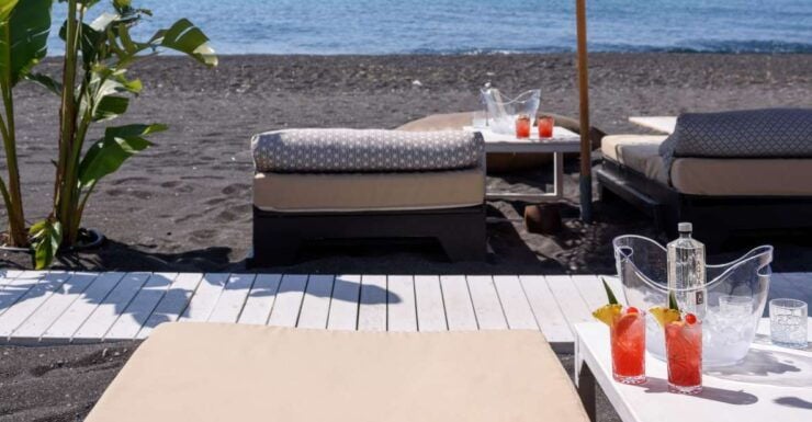 Perivolos Beach: Sun-Bed Experience FortyOne Bar Restaurant - Full Description of the Experience