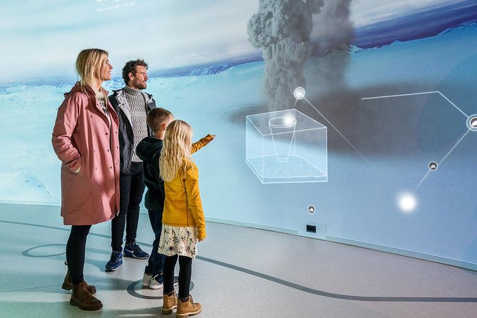 Perlan Museum - Wonders of Iceland & Áróra Northern Lights Planetarium Show - Directions