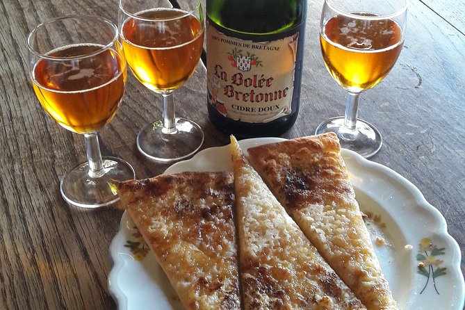Pérouges Medieval Village Private Trip With Tasting From Lyon - Tour Details