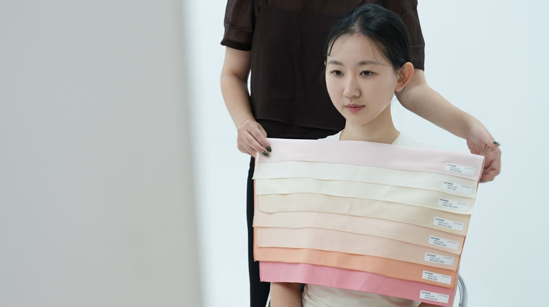 Personal Color & 1:1 Shopping Guide in Seoul - At a glance