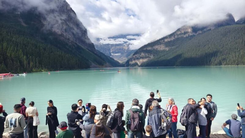 Personal Touring Guide Up To 6 persons For Banff Yoho Jasper - Exploring the Canadian Rockies: A Personalized Private Tour Experience