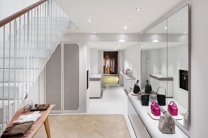 Personalised Shopping Tour in London With Expert Fashion Stylist - Indulge in Personalized Fashion Recommendations