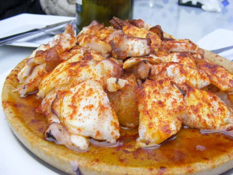Personalised Traditional Madrid Night Tapas and Drinks Tour - Who Should Consider This Tour?