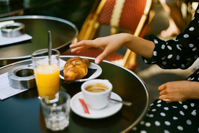 Personalized Multi-Day Guided Tour: Your Unique Paris Adventure - Date and Traveler Selection