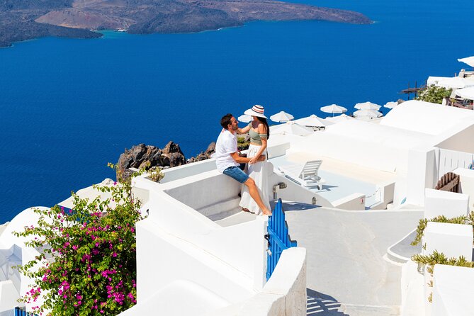 Personalized Private Photoshoot in Fira Santorini - Meeting and Pickup Instructions
