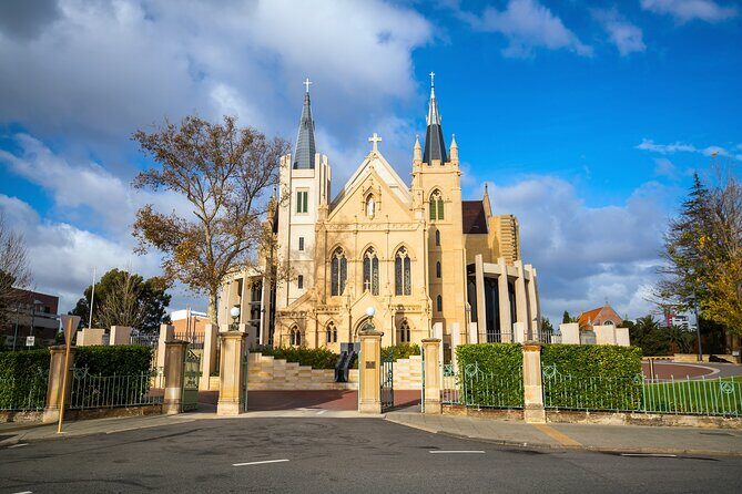 Perth Historic Downtown Smartphone Guided GPS Audio Walking Tour - An In-Depth Look at the Tour Itinerary