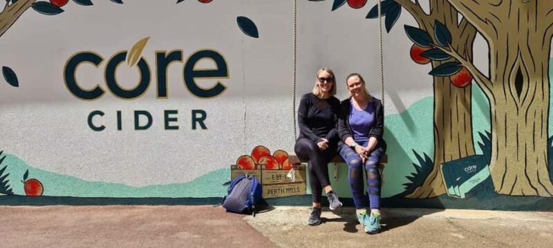 Perth: Perth Hills Hike, Wine & Dine - Starting the Day: Guided Hike on the Bibbulmun Track