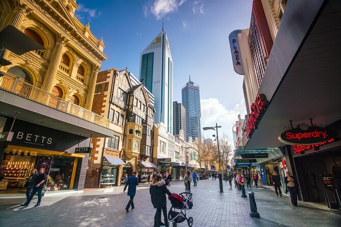 Perth Scavenger Hunt: Perched On A Swan - Uncovering Secret Treasures