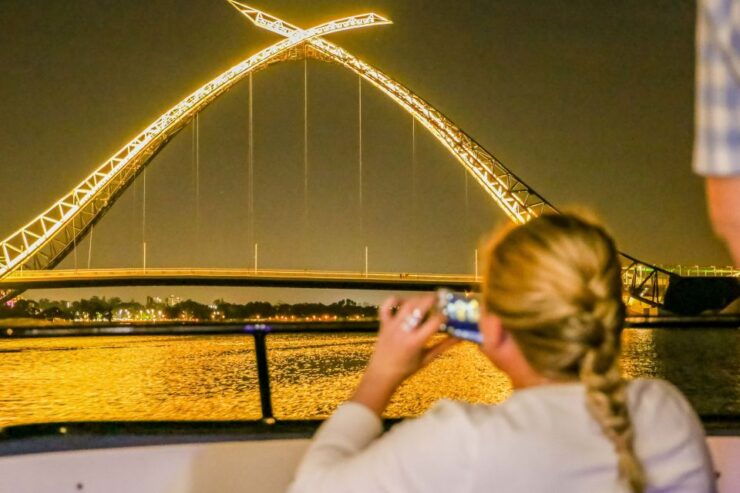 Perth: Swan River Dinner Cruise With Beverages - Booking Information