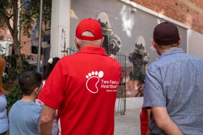 Perths Premier Pathways: Laneways, Art & Local History Walk - Scenic Views and Gardens