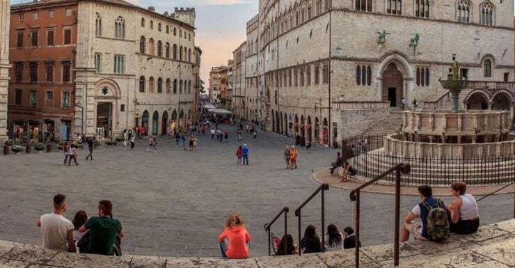 Perugia 2–Hour Small Group Walking Tour - Full Activity Description