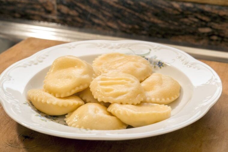 Perugia: Ravioli, Pasta and Tiramisu Class at a Local's Home - FAQ