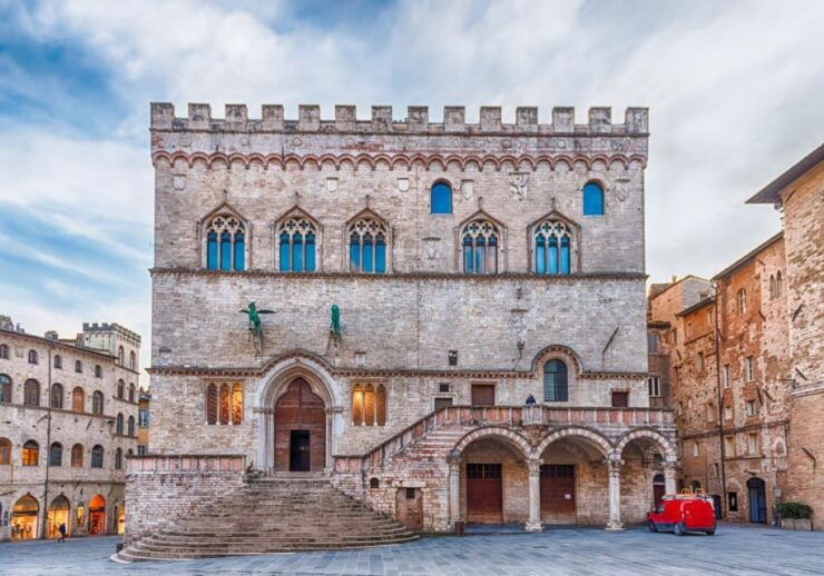Perugia Scavenger Hunt and Sights Self-Guided Tour - Tour Price and Duration