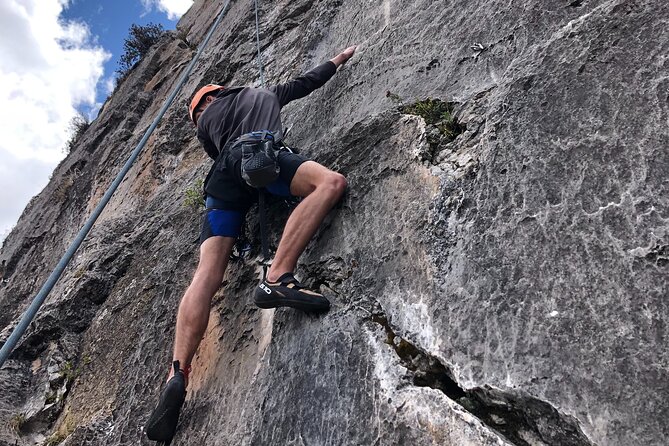 Peruvian Rock Climbing Full-Day Experience From Cusco - Gear up and Climb Based on Experience Level