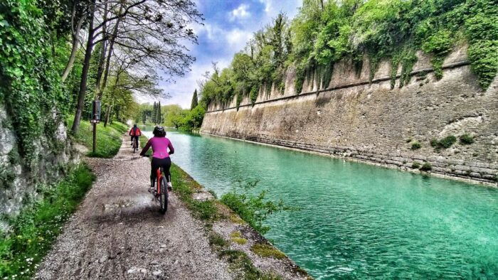 Peschiera Del Garda: Lake Garda & Borghetto E-Bike Tour - Important Information for Participants