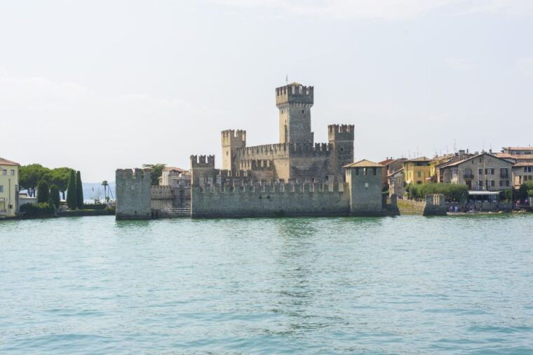 Peschiera: Half-Day Lake Garda Cruise With Lunch - Meeting Point and What to Bring