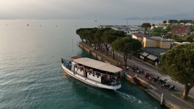 Peschiera: Two-Hour Round Trip Afternoon Cruise to Sirmione - Experience Description