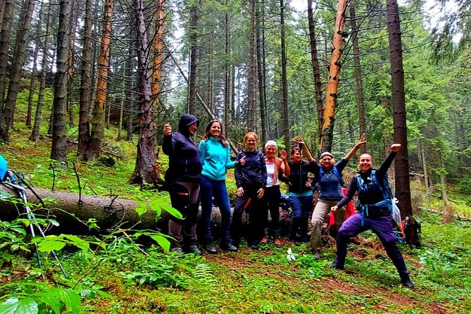 Pestera and Magura Full-Day Private Walking Tour From Brasov - Recommended Gear