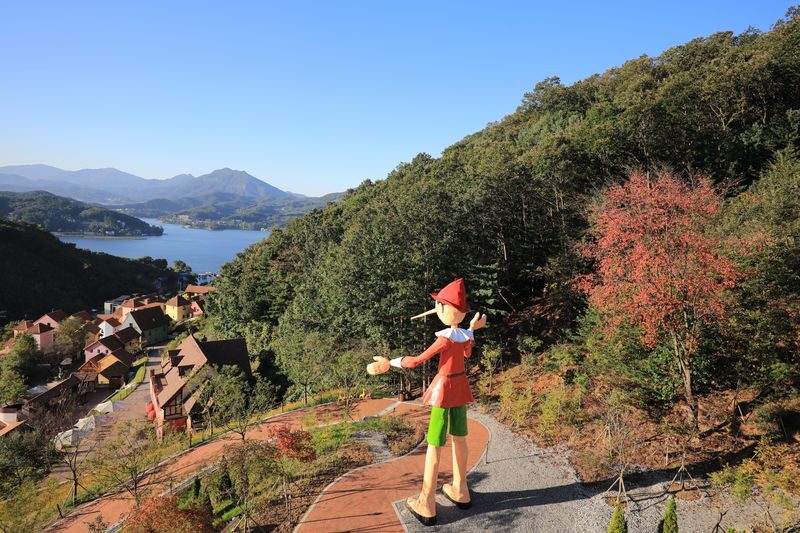 Petite France & Italian Village Ticket in Gapyeong - Two European themes on a Gapyeong hillside