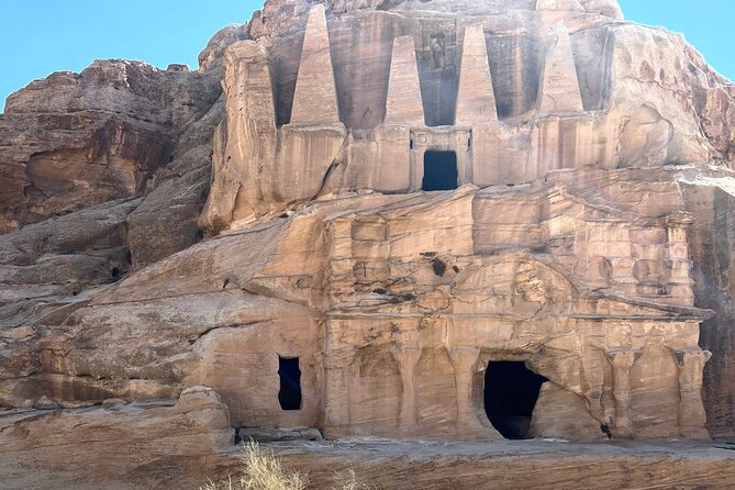 Petra 1-Day Tour From Tel Aviv With FREE Authentic Lunch - Helpful Additional Information