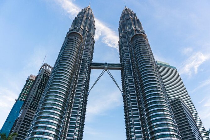 Petronas Twin Tower 42ND Floor Skybridge With Dining Experience - Admission Inclusions