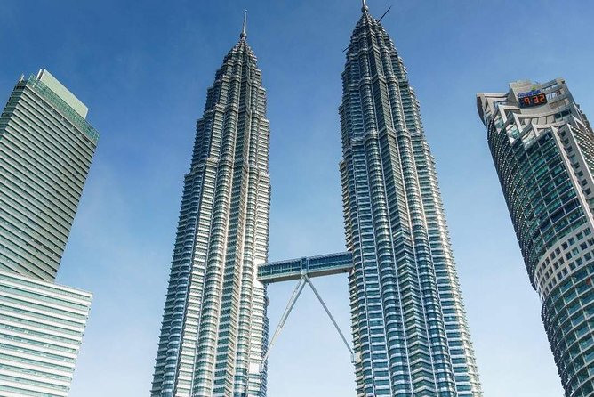 Petronas Twin Towers Admission With Private Pickup & Nasi Kandar - Meeting and Pickup Details