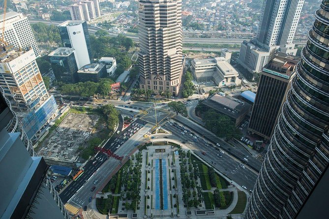 Petronas Twin Towers Admission With Private Pickup & Nasi Kandar - Additional Info to Note