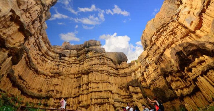 Pha Chor , Mae Klang Waterfall & Dinner (Private) - Key Points