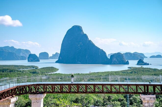 Phang Nga Bay Skywalk at Samet Nangshe With Private Transfer - Dining Options