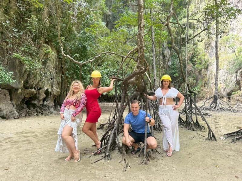 Phang Nga Bay Speedboat Tour with Lunch - Exploring Phang Nga Bay: The Itinerary Breakdown