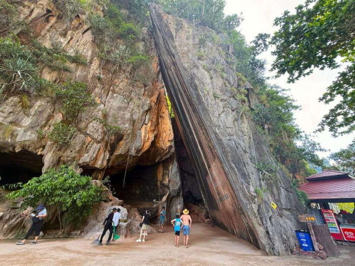 Phang Nga: Private Longtail Boat to James Bond & Koh Panyi - Frequently Asked Questions
