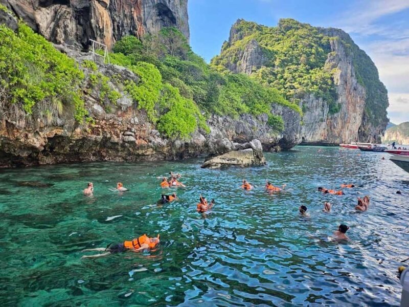 Phang Nga: Similan 4 Islands Day Trip with Dinner & Transfer - FAQ