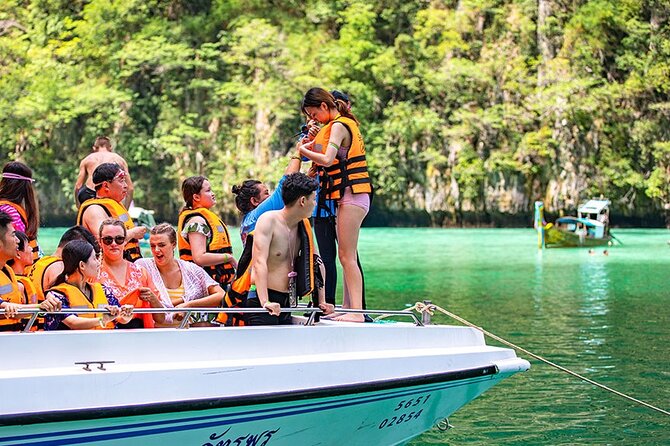 Phi Phi and Khai Islands Premium Service Trip by Seastar Andaman From Phuket - Overcrowded Locations