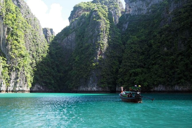 Phi Phi and Khai Islands Snorkeling Tour By Speedboat From Phuket - Speedboat Experience